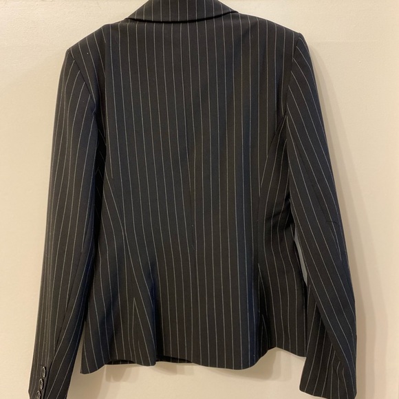 MEXX | Pinstripe Skirt Suit - Size 8 - Picture 7 of 12